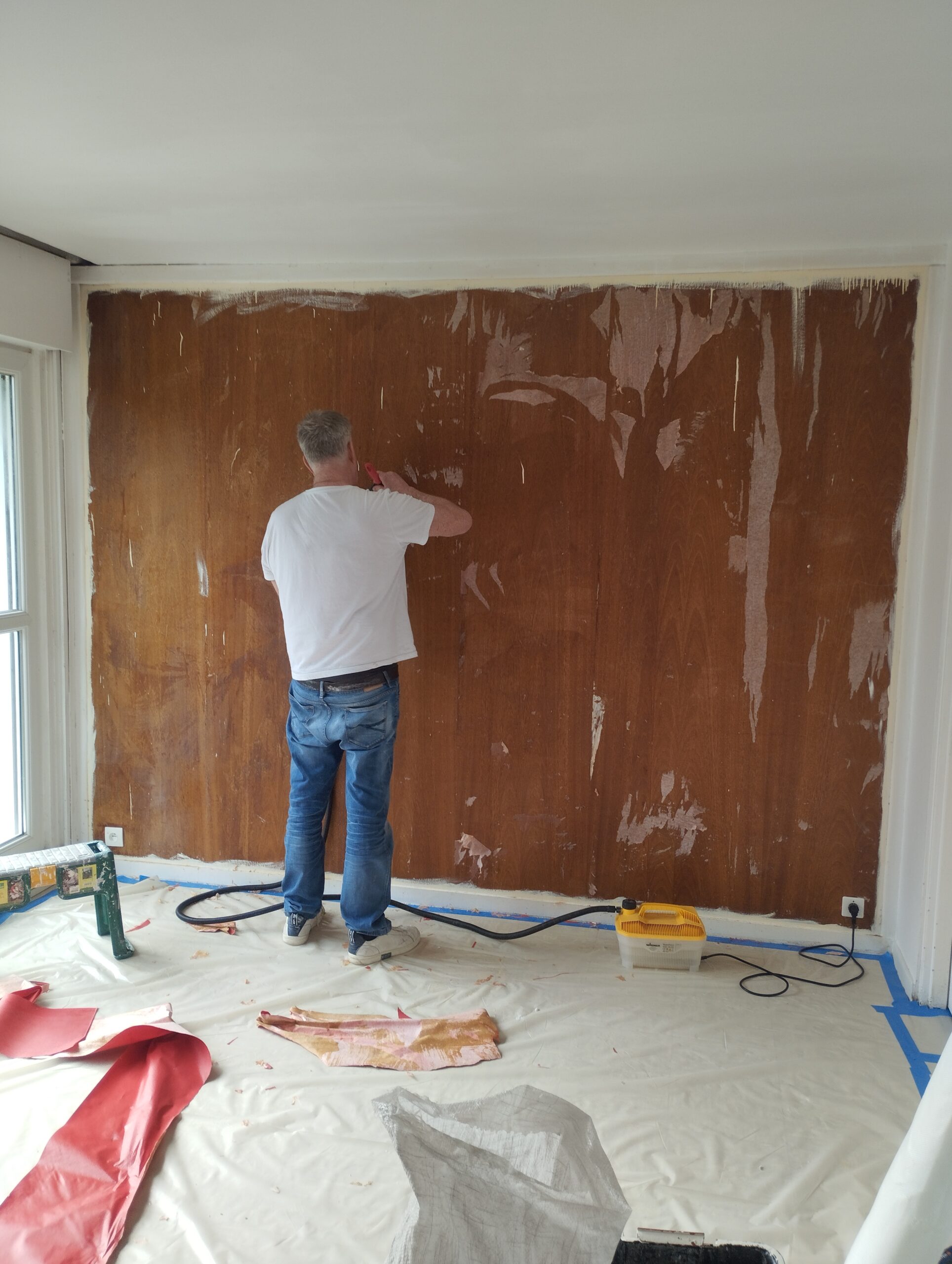 Décollage de la tapisserie